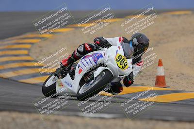 media/Jan-14-2023-SoCal Trackdays (Sat) [[497694156f]]/Turn 12 (120pm)/